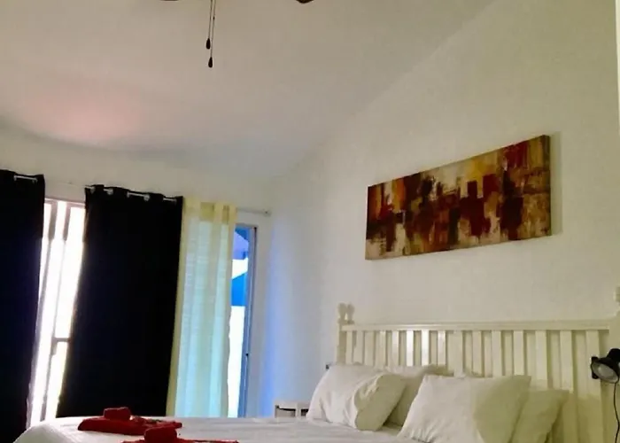 Ośrodek wypoczynkowy The Beachhouse Cebu 3*