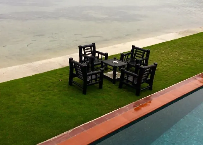 The Beachhouse Cebu Resort Dalaguete
