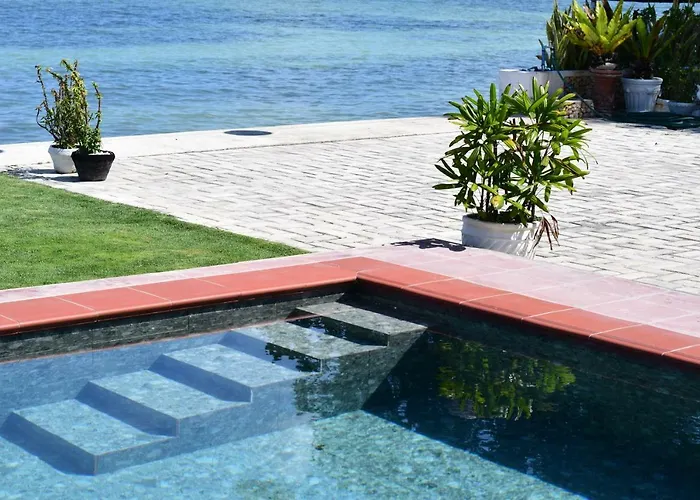 Ośrodek wypoczynkowy The Beachhouse Cebu 3*